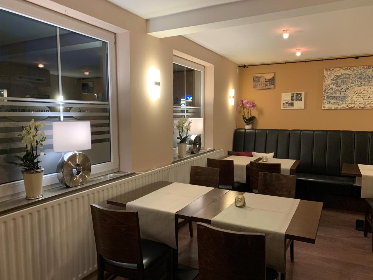 Hotel Und Restaurant Pinkenburg Wennigsen Ngoại thất bức ảnh