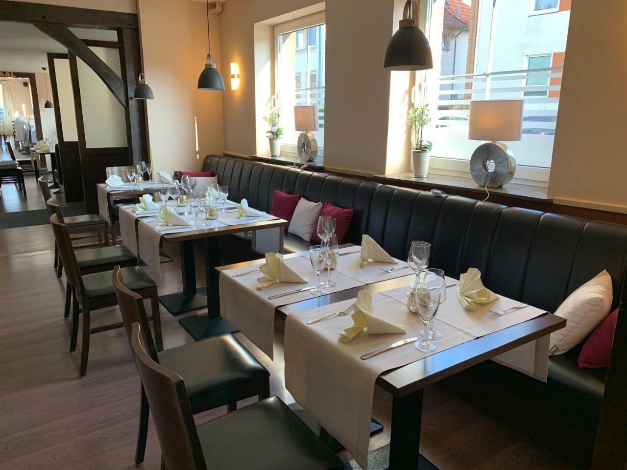 Hotel Und Restaurant Pinkenburg Wennigsen Ngoại thất bức ảnh